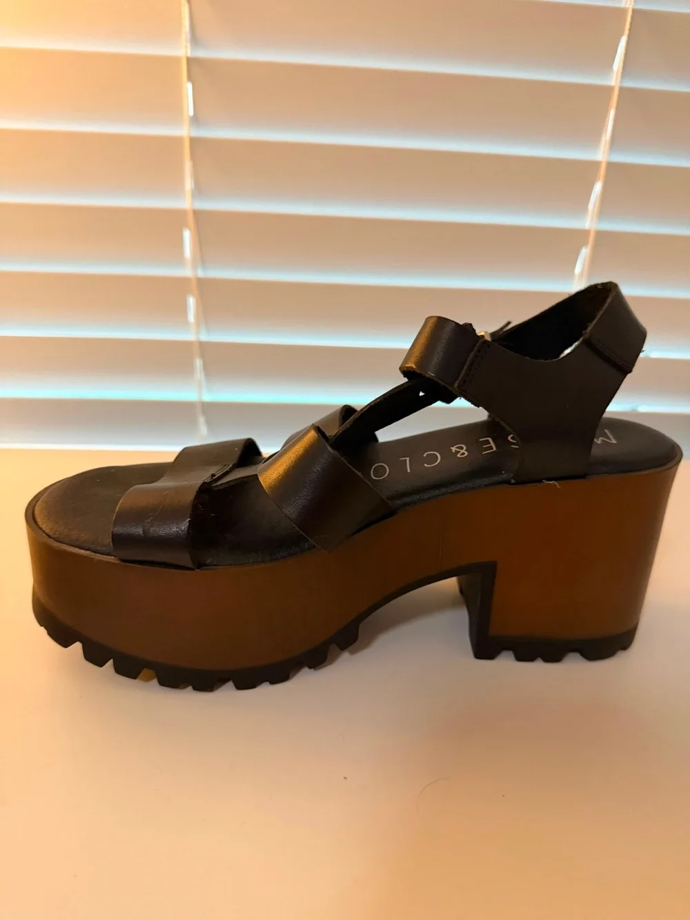 Musse & Cloud Black Leather Platform Sandals with Brown Heel